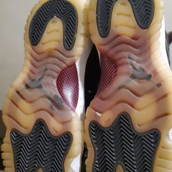 Jordan Retro 11 72-10 - Picture 3 of 4